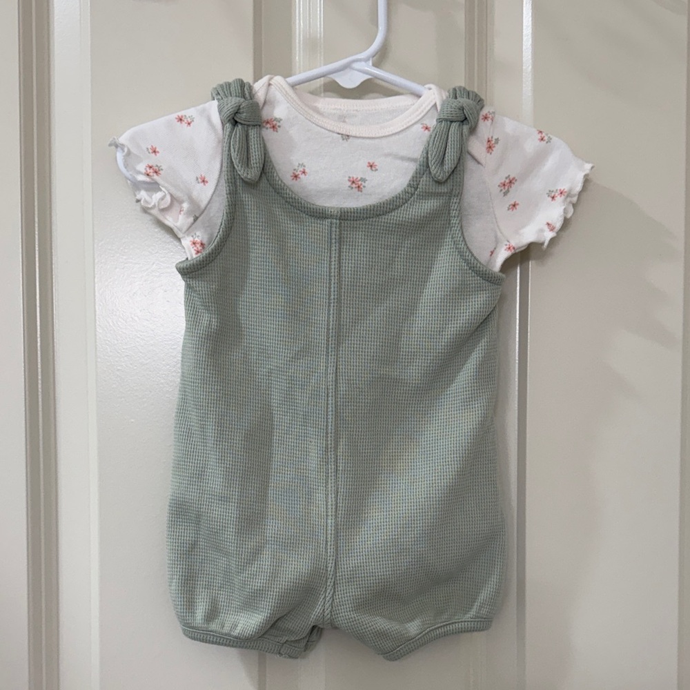 Carter's Green and White Kids Matching Set
